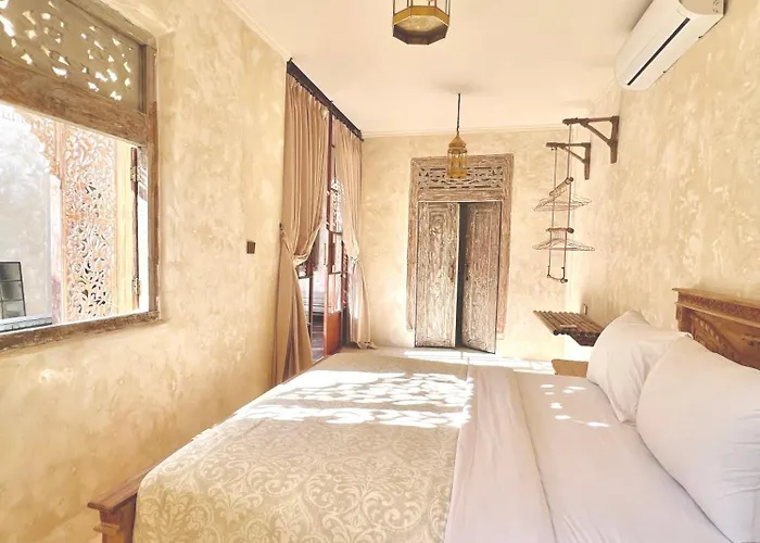 With Pool, White Moon, 3br * Uluwatu (Bali)