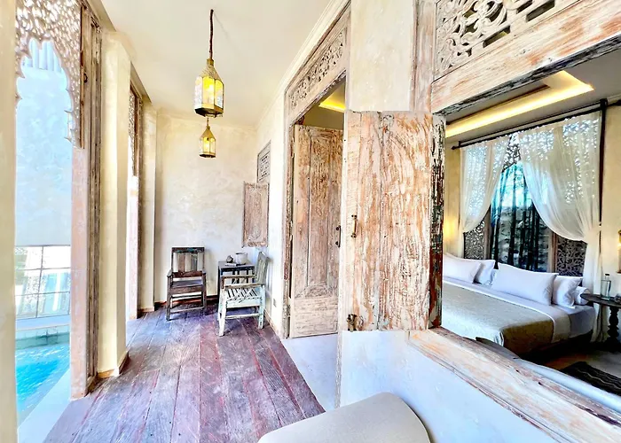 With Pool, White Moon, 3br Villa