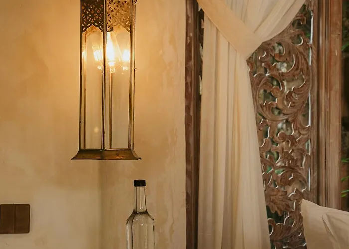 Villa With Pool, White Moon, 3br *