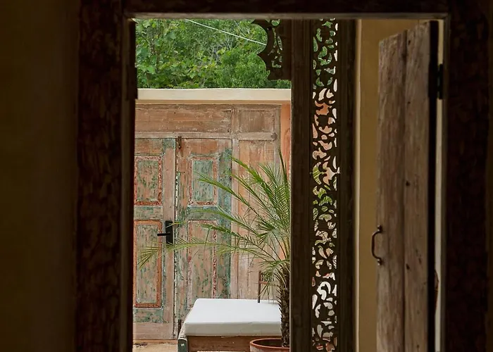 Villa With Pool, White Moon, 3br